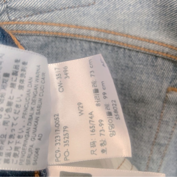 Levi’s 501, cut off shorts medium blue denim in size 29 - Picture 7 of 15